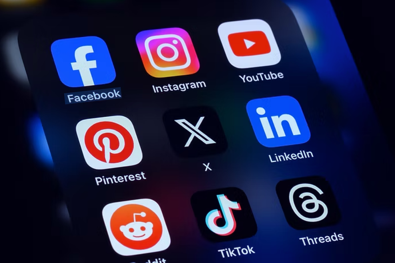 Nuevo foro en NL busca regular el uso de redes sociales en niños y fomentar la responsabilidad digital